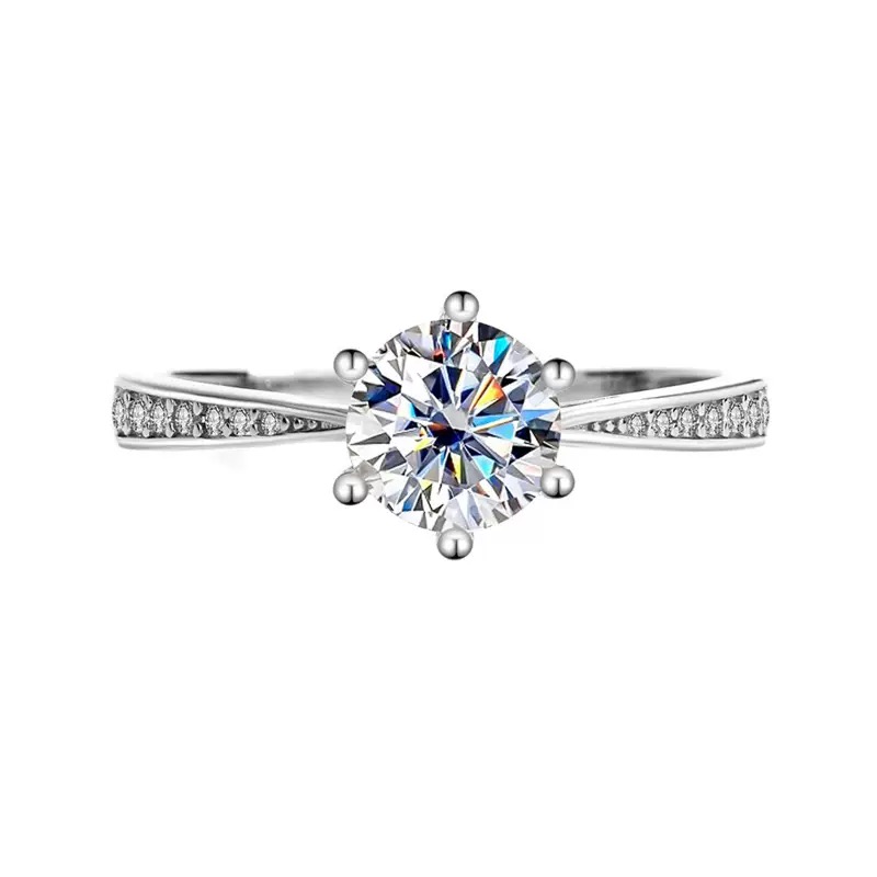 Round moissanite engagement ring in S925 sterling silver for women